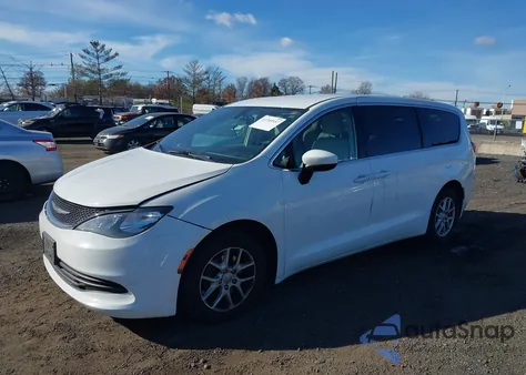 2017 Chrysler Pacifica Lx из США, поврежденный, VIN 2C4RC1CG8HR521157
